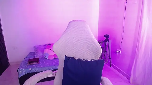 hubena_tg's cam snapshot