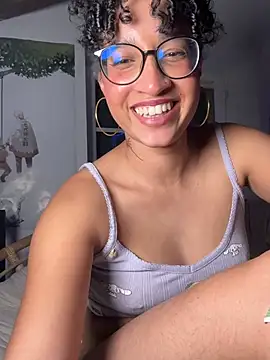 Lauyako_974 live sex cam