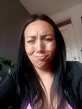 Laura_martin_'s cam snapshot