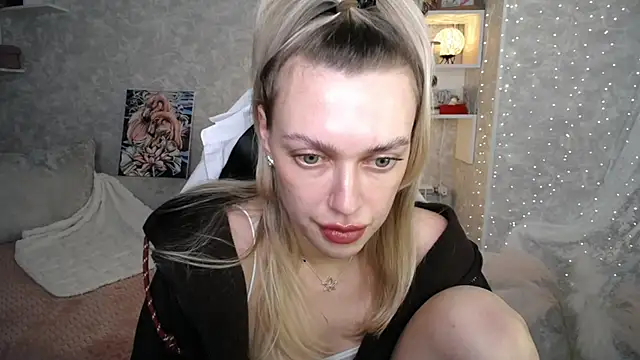 NickyAdamidi's cam snapshot