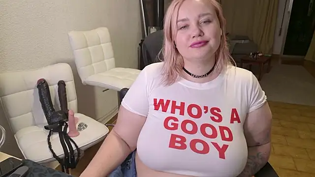 MargotGrey's cam snapshot