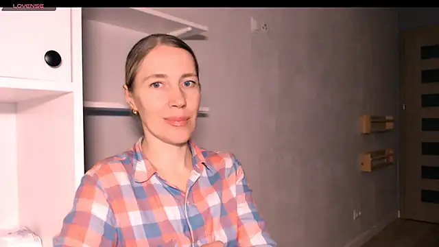 Javelinka's cam snapshot