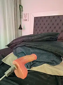 Soyamelia_99's cam snapshot