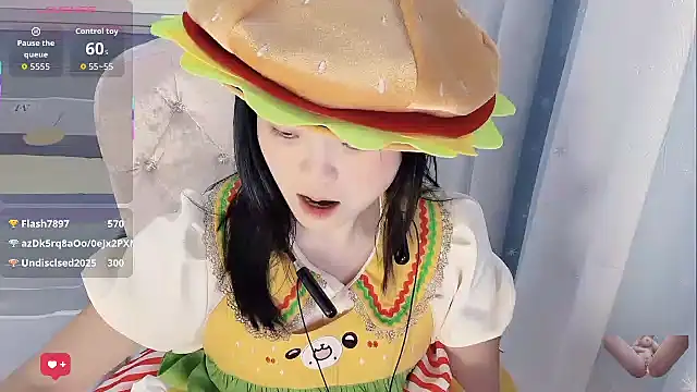 Lena-yyds's cam snapshot