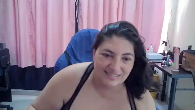 lina_maria99's cam snapshot