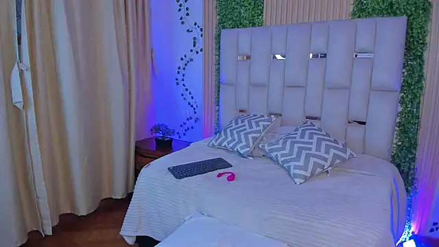 Jade_Nmm's cam snapshot