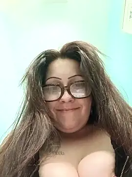 ToxzikQueene's cam snapshot