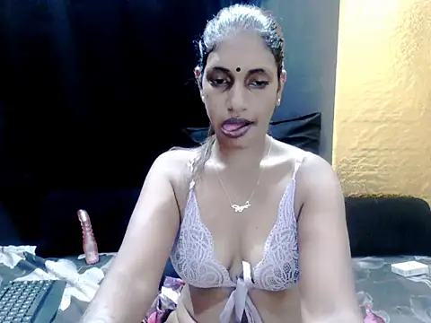 indianhoney69's cam snapshot