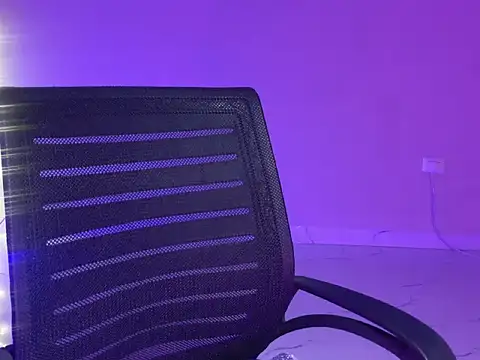 CutieVibe01's cam snapshot