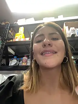 Andrea_19blonde's cam snapshot