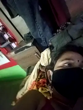 Am_jooli's cam snapshot