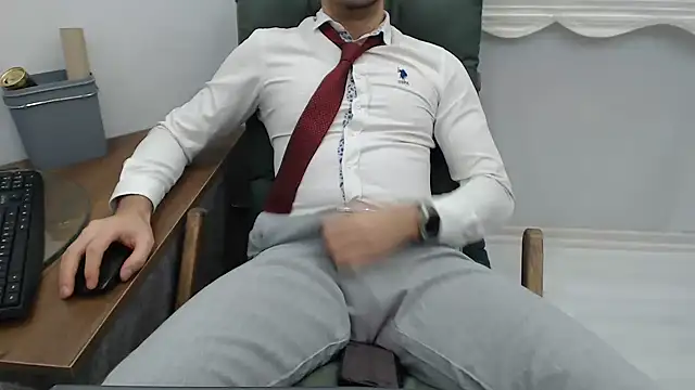 Naughtb0y live sex cam