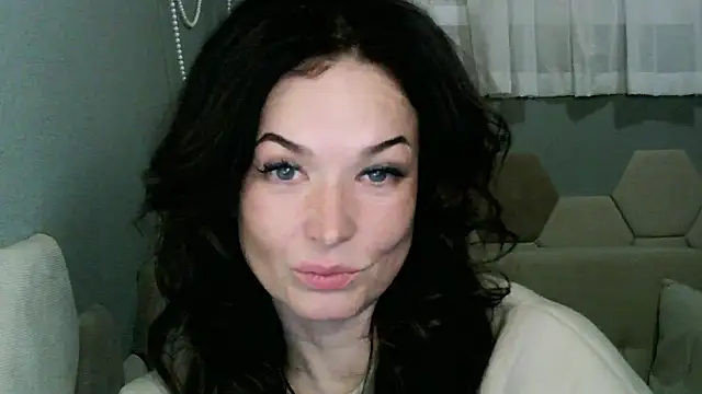 Alice_Ayra's cam snapshot