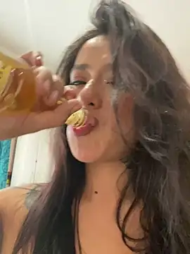 foxxy_lover's cam snapshot