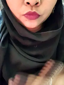 Indian-Nazia's cam snapshot