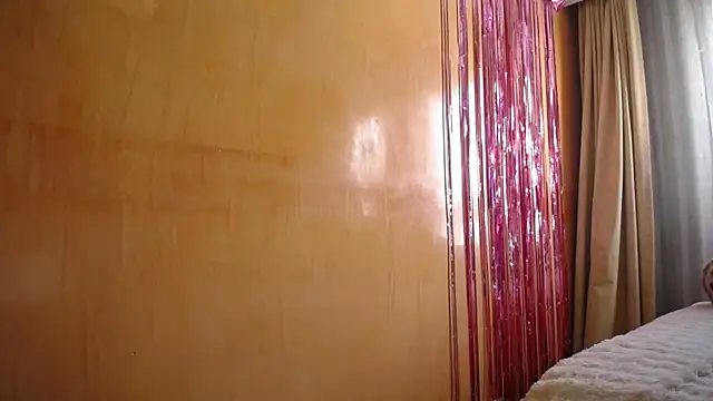 miss_lilieth's cam snapshot