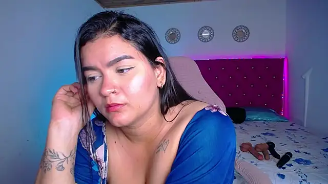 kriss_sweetboobs10's cam snapshot