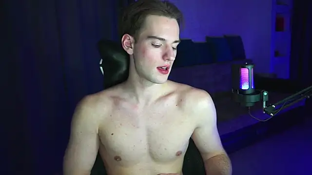 Litmate's cam snapshot