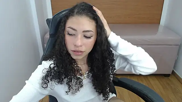 danatella_a's cam snapshot