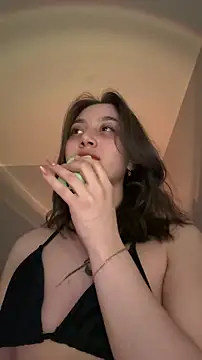 LucieBliss's cam snapshot