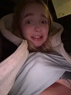 -teenytiny-'s cam snapshot