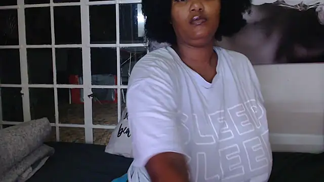 Stormy-Stella's cam snapshot