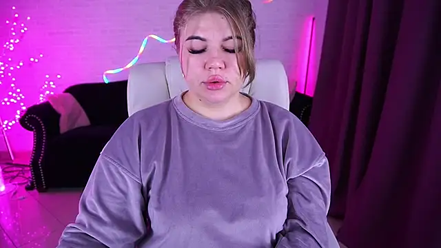 GabbieJay live sex cam