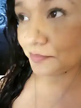 Laurasofia01's cam snapshot