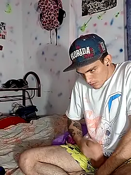 themaykiin18's cam snapshot