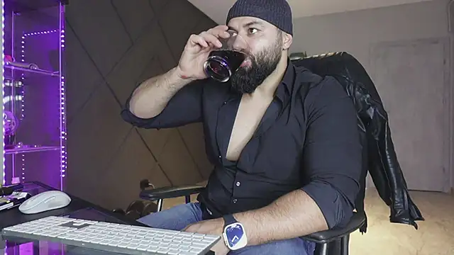 mattmasterss live sex cam