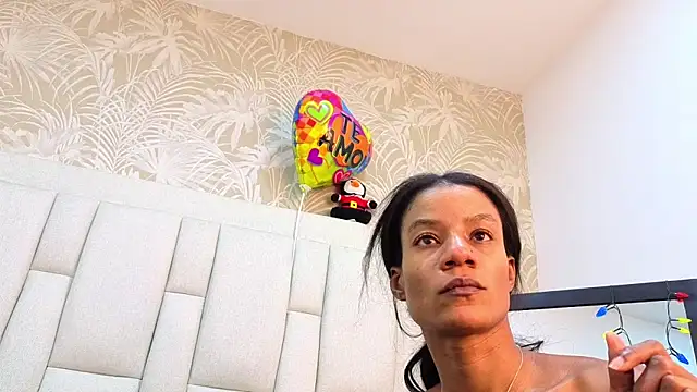 dafnnelewis's cam snapshot