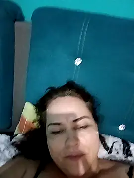 Mia_ThompsonXX's cam snapshot