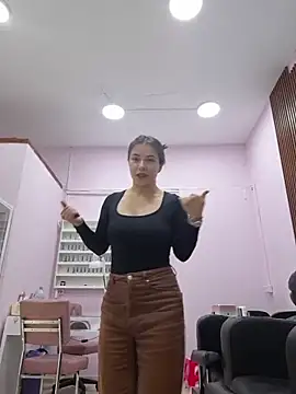 EmmaValencia_ live sex cam