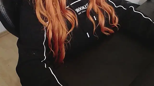 sweetvixen01's cam snapshot