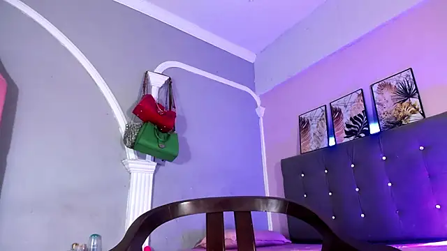 sexy-luna-star-ts live sex cam