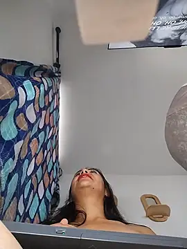 KittyHoleshot87's cam snapshot