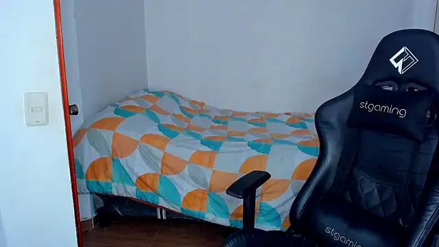 Tommy_Bred's cam snapshot