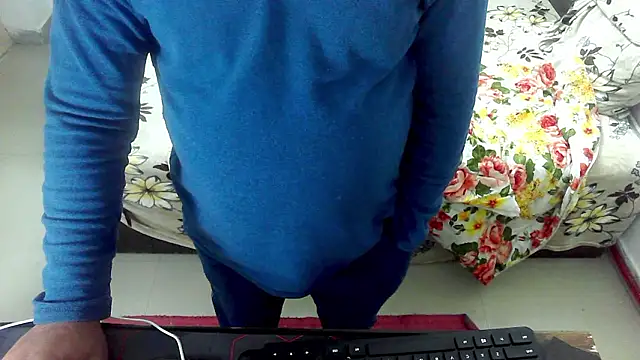 rentarob's cam snapshot