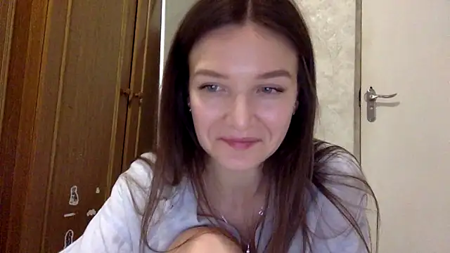 shining_pearl_'s cam snapshot