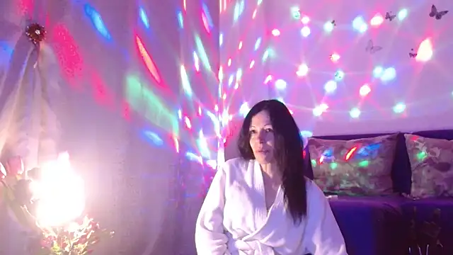 ElysaSun's cam snapshot