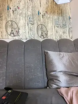 AbyThompson live sex cam