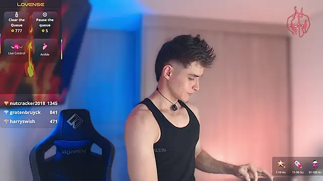 thomklein live sex cam