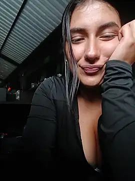 ViolettaWalton1 live sex cam