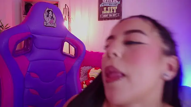 mavi_boo's cam snapshot