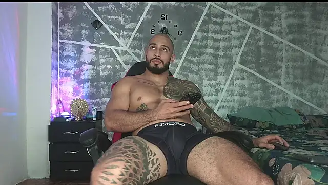 leonidas_18k live sex cam