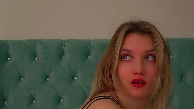 StacyEvances's cam snapshot