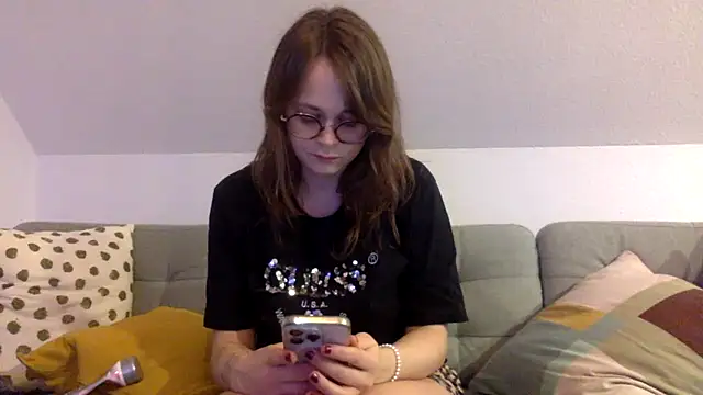 norafack33's cam snapshot