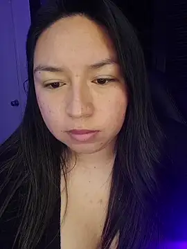 BellaRoux1 live sex cam