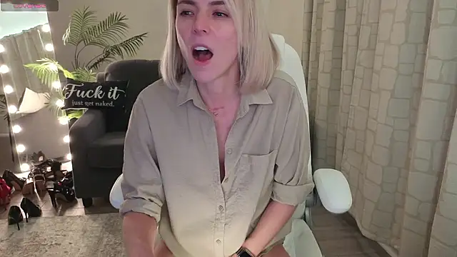 YourMarthaMayer live sex cam