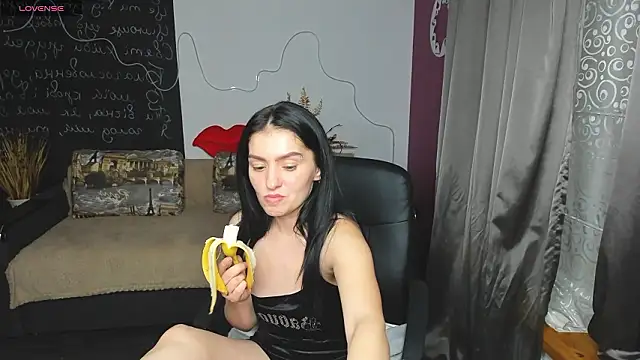 NataliDesire's cam snapshot